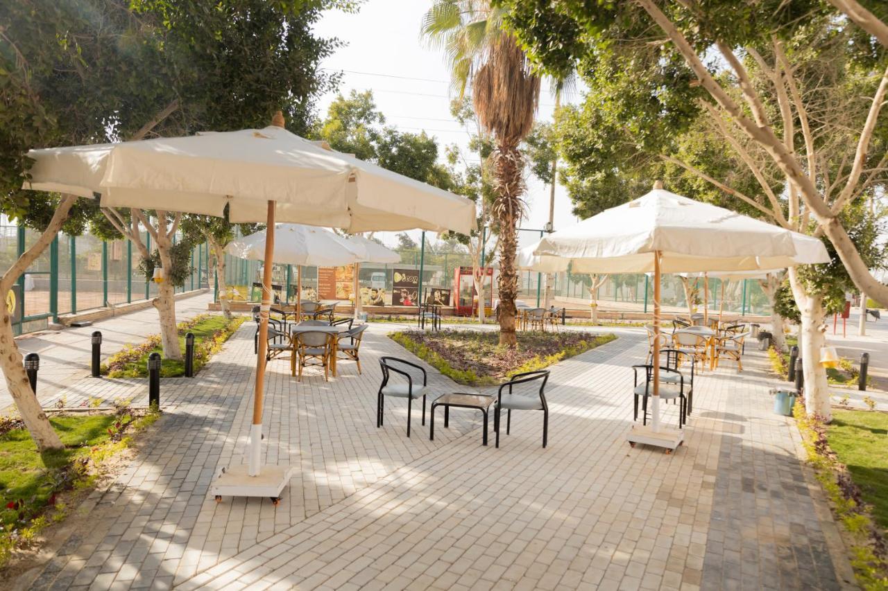 Assiut Cement Hotel ภายนอก รูปภาพ